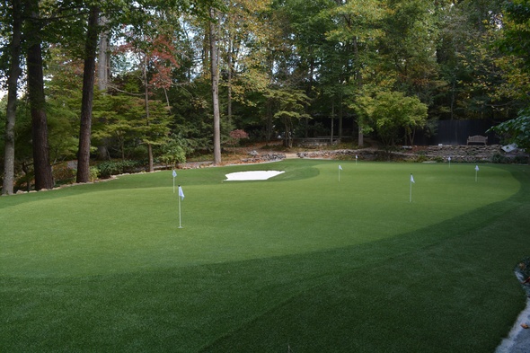 Austin backyard putting green